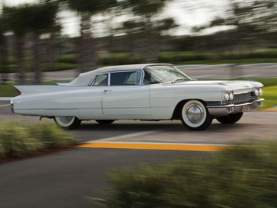  Cadillac Series 62 Convertible (6267F) 1960 года  (фото 23 из 23)
